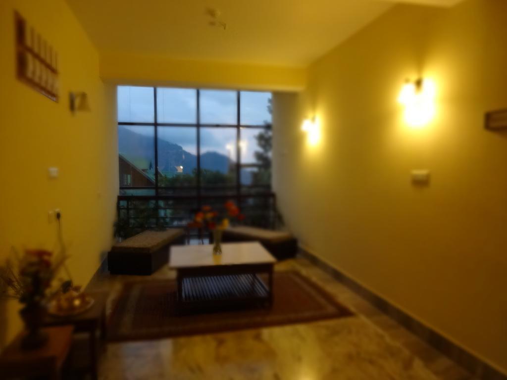 Пеллинг: Hotel Hangkhim
