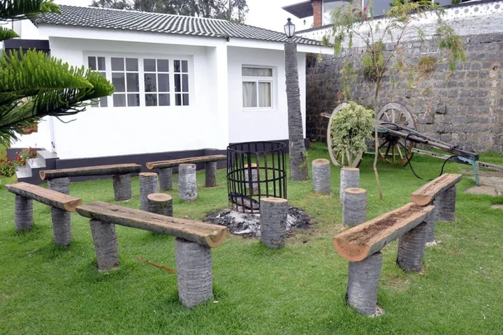 Ути: Sabol Holiday Resorts