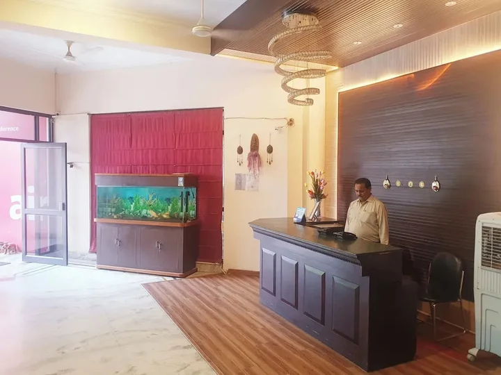 Крепость Jhansi: Hotel Shrinath Palace