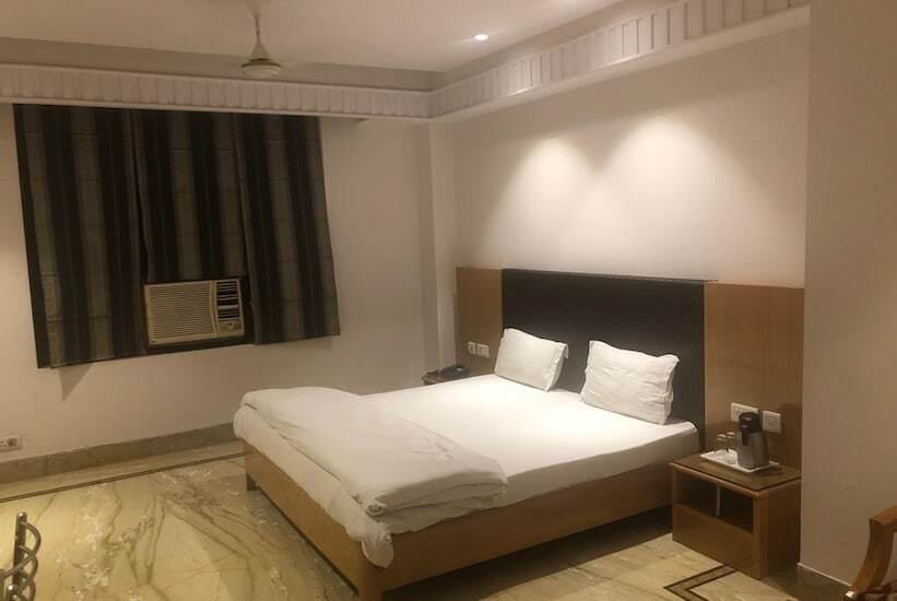 Крепость Jhansi: Hotel Shrinath Palace