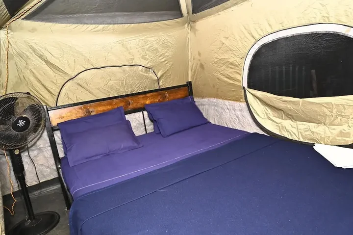 Карвар: Camp Riveredge Paradise