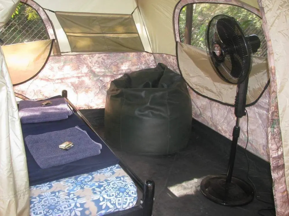 Карвар: Camp Riveredge Paradise