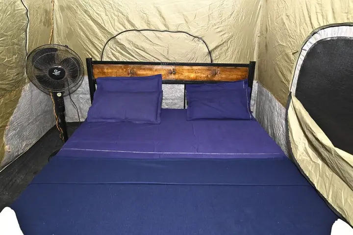 Карвар: Camp Riveredge Paradise