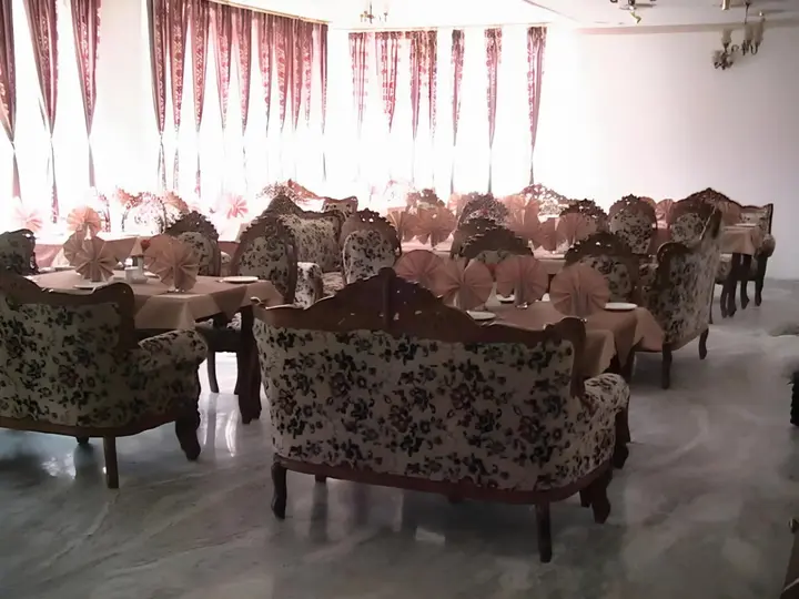 Бхунтар: Mashoo Resorts