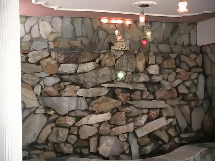 Бхунтар: Mashoo Resorts