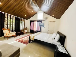 Бхунтар: Mashoo Resorts
