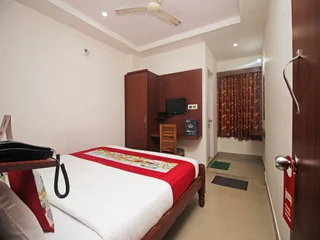 Мадикери: OYO 9632 Hotel Prestige Residency