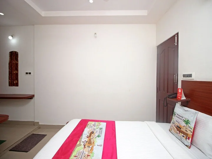 Мадикери: OYO 9632 Hotel Prestige Residency