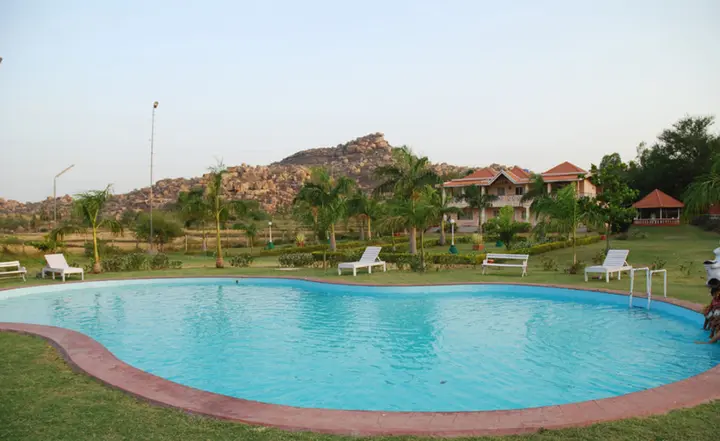 Хоспет: Kishkinda Heritage Resort