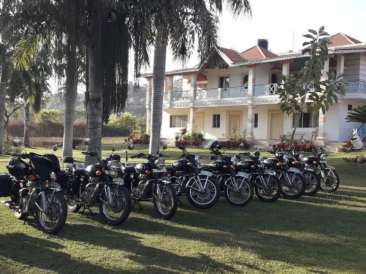 Хоспет: Kishkinda Heritage Resort