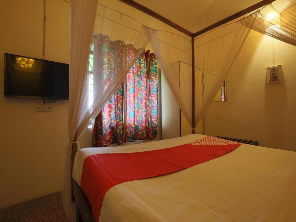 Калангут: Ocean View Goan Beach House