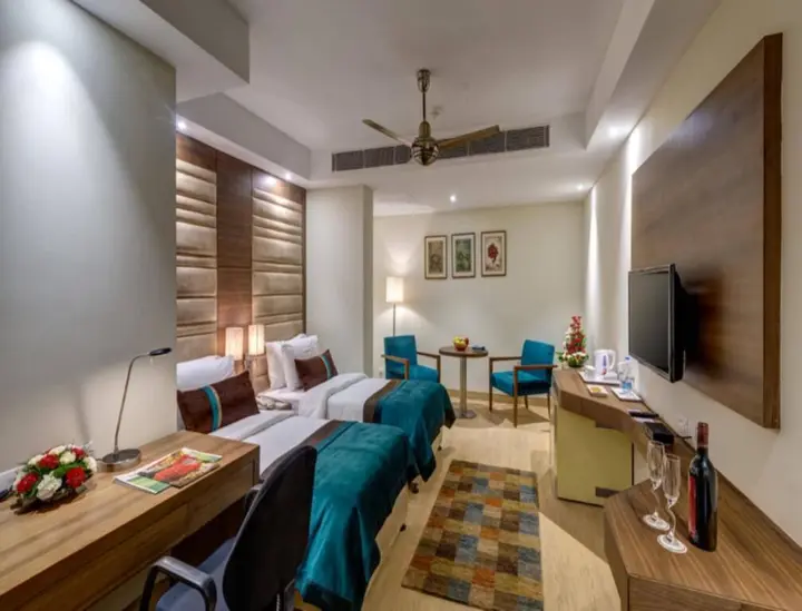 Колката: The Astor Kolkata