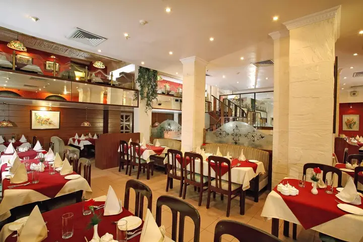 Колката: The Astor Kolkata