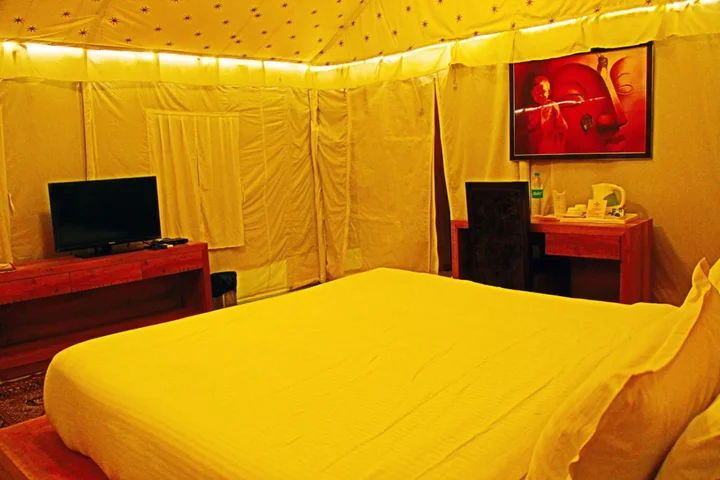 Крепость Jhansi: Jhansi Hotel