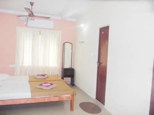 Коччи: Rose Garden Home Stay Cochin