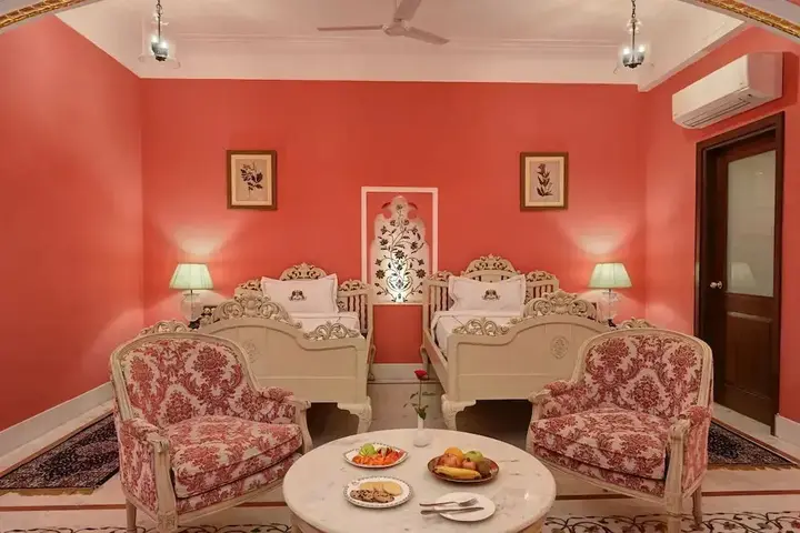 Ачрол: Shahpura Haveli