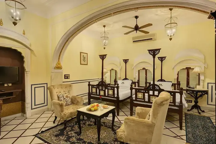 Ачрол: Shahpura Haveli
