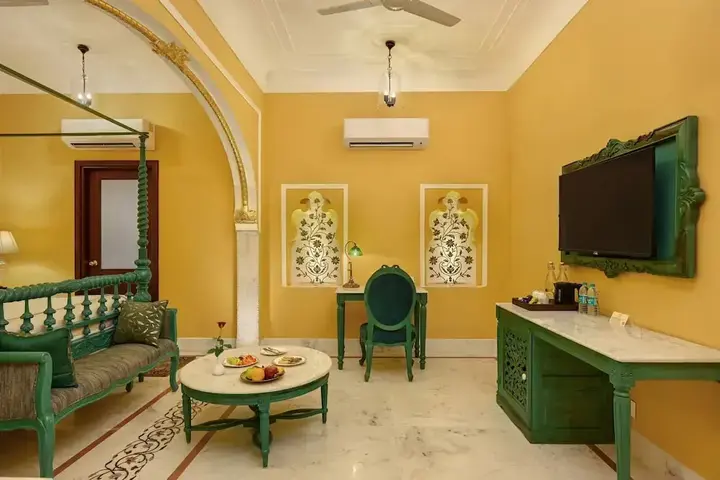 Ачрол: Shahpura Haveli