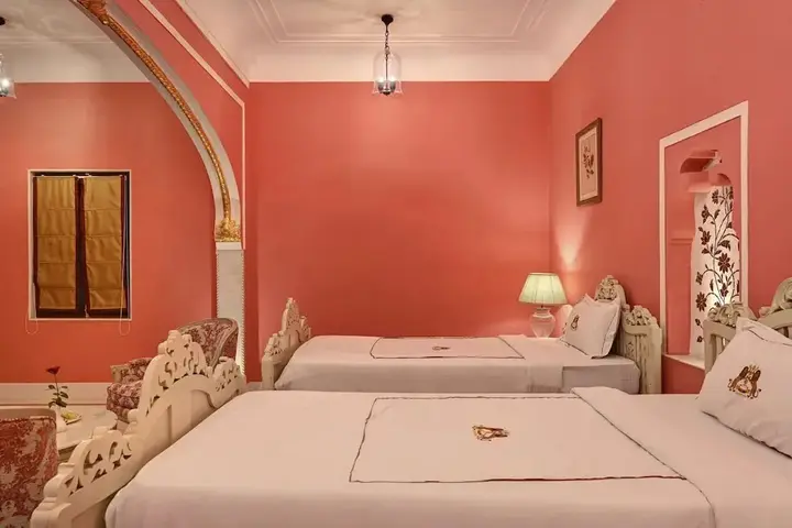 Ачрол: Shahpura Haveli