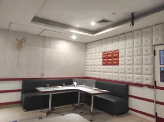Aligarh: Hotel Melrose Inn