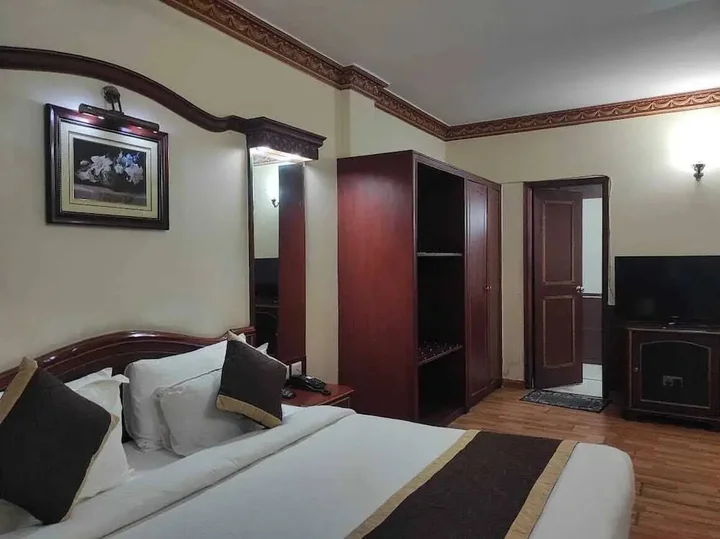 Aligarh: Hotel Melrose Inn