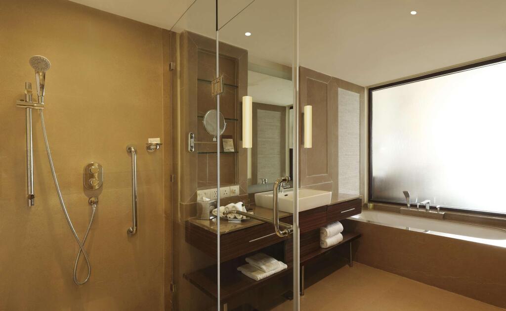 Агра: DoubleTree by Hilton Agra