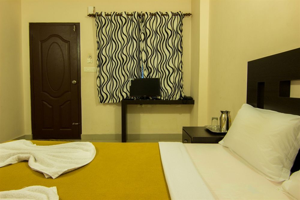Кумили: Vedanta Wake Up-Kumily Town Center