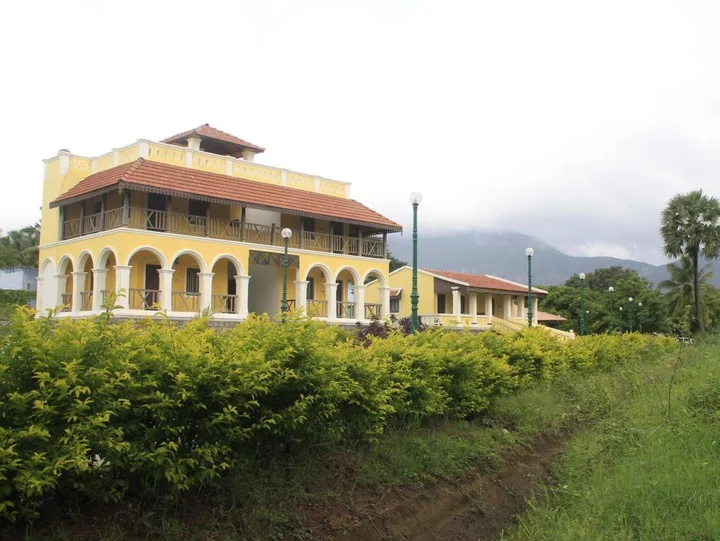 Валпарай: Tiger Hills Resort