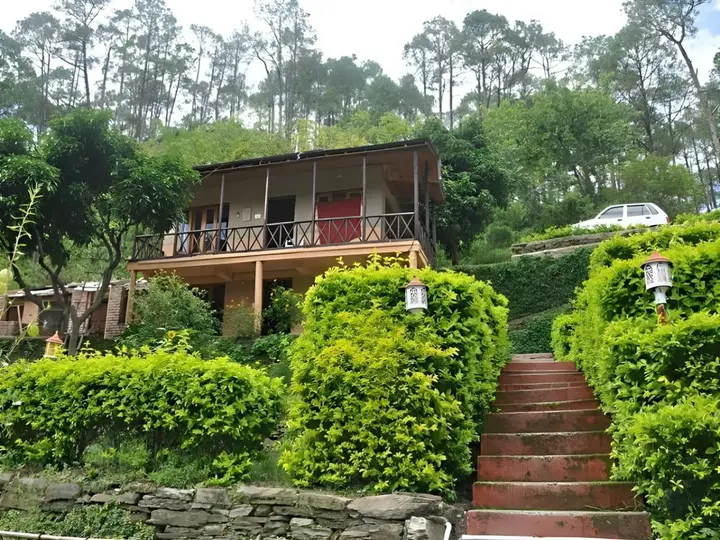 Раникхет: Perfectly Located Resort amidst Majkhali Woods