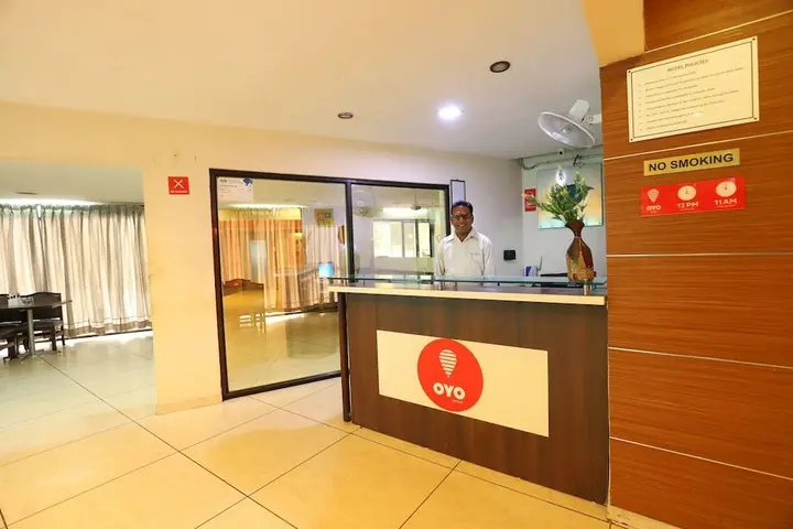 Вадодара: OYO 9512 Hotel Tulsi
