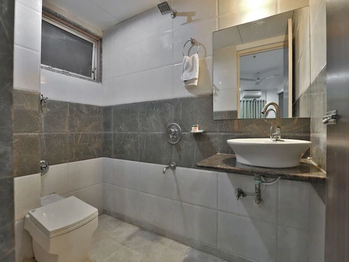 Вадодара: OYO 9512 Hotel Tulsi