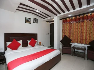 Массури: Hotel Ratan