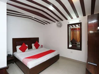 Массури: Hotel Ratan
