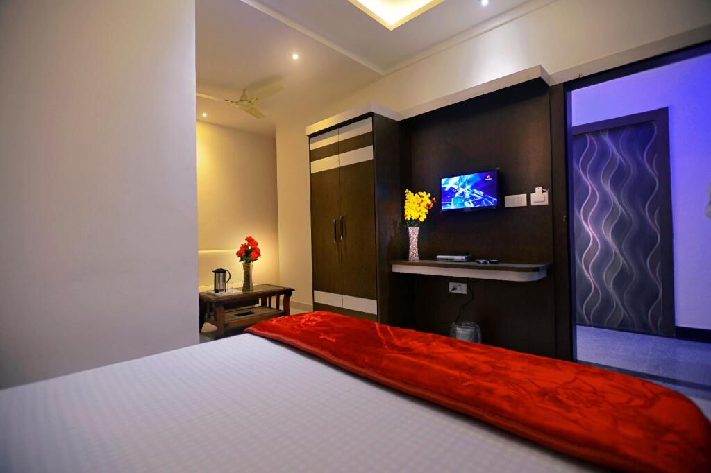 Агра: Hotel Riviera