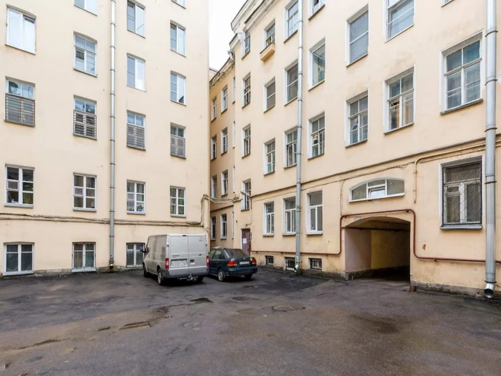 Санкт-Петербург: Жилое помещение Антресоль