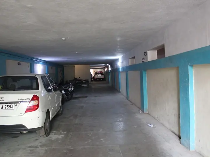 Тирупати: Sujan Residencys