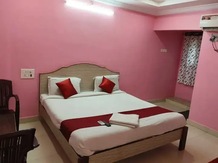 Тирупати: Sujan Residencys
