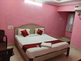 Тирупати: Sujan Residencys