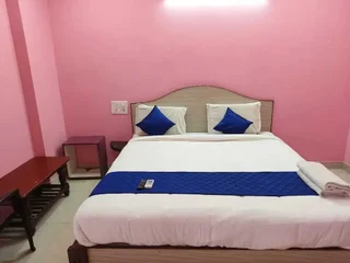 Тирупати: Sujan Residencys