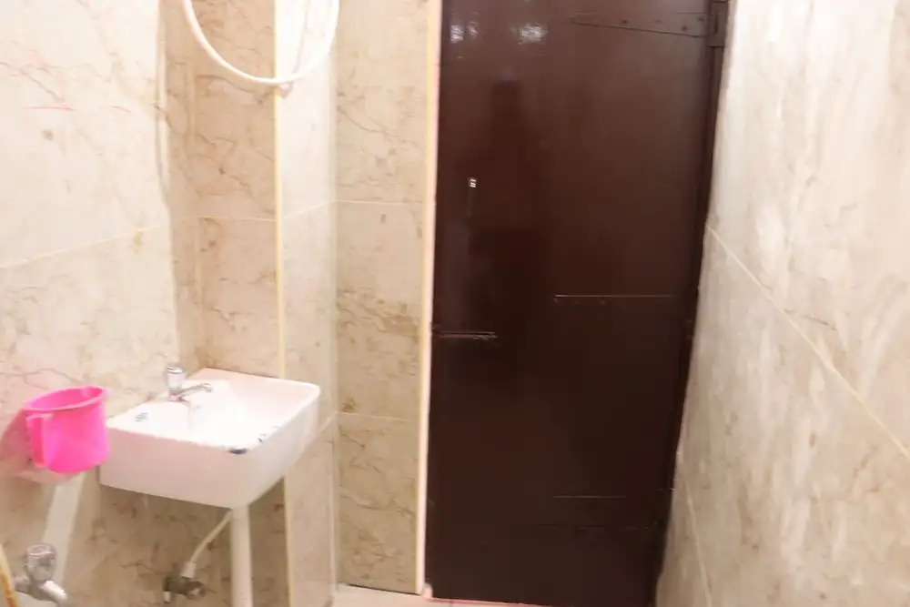 Тирупати: Sujan Residencys