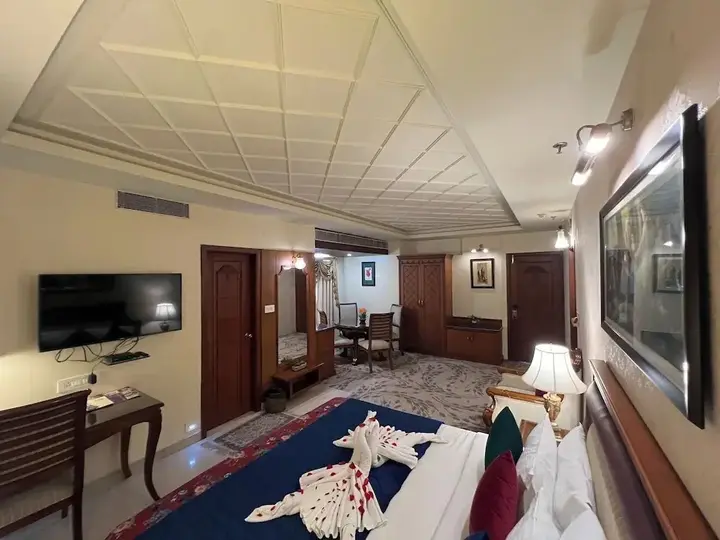 Гувахати: Hotel Royale de CASA