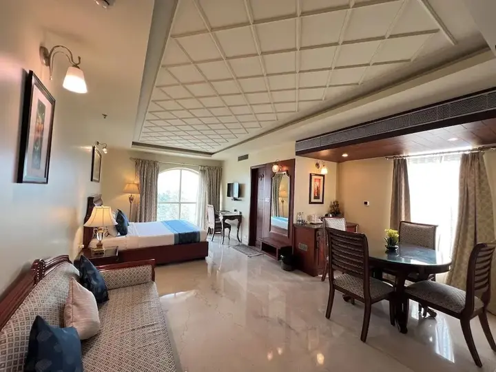 Гувахати: Hotel Royale de CASA