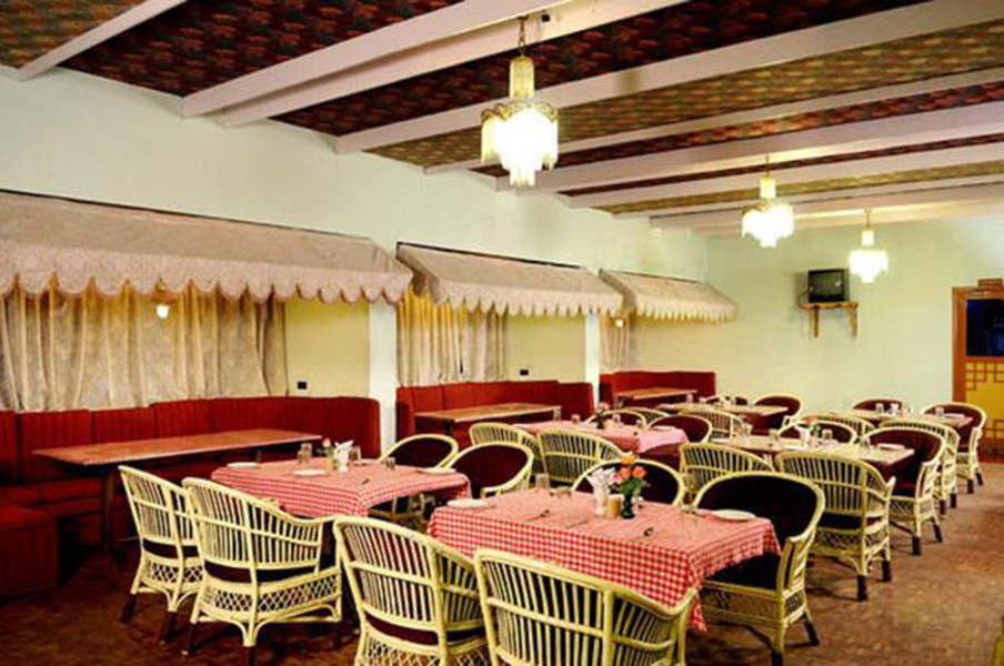 Ути: OYO Flagship 44245 Hotel Rainforest Thalayathimund