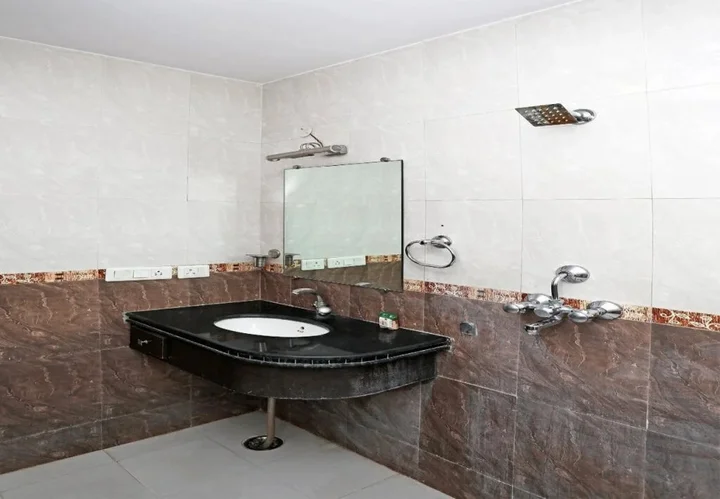 Джайпур: Hotel LILY BAY INN