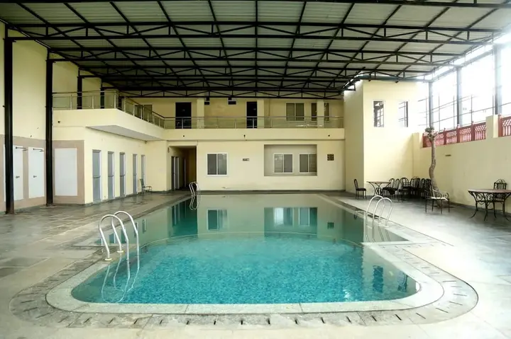 Джайпур: Roshan Haveli