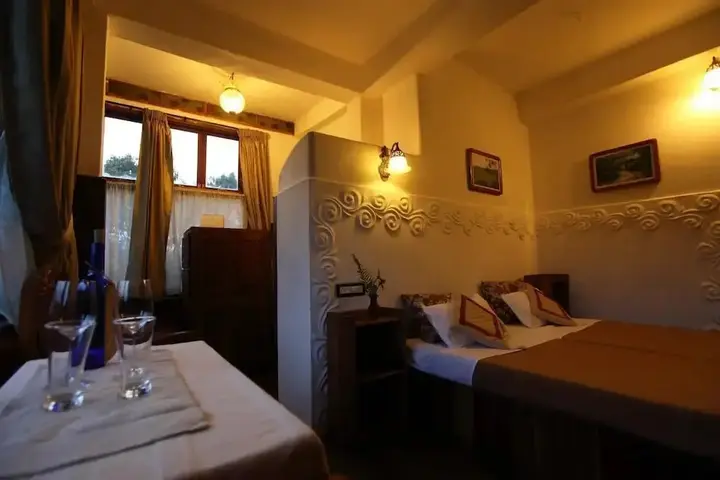 Кумили: Coffee Inn