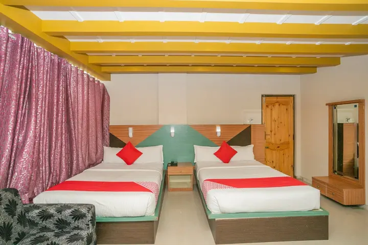 Бангалор: FabExpress Emirates Suites