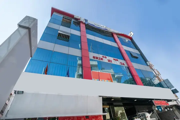 FabExpress Emirates Suites — фото 1