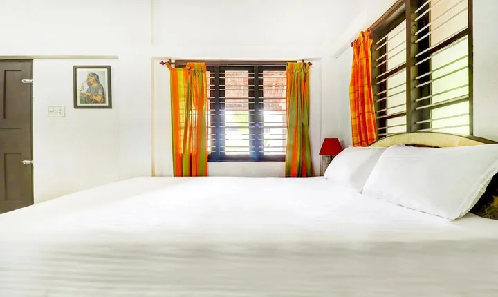 Ковалам: Shirleys Beach Hotel