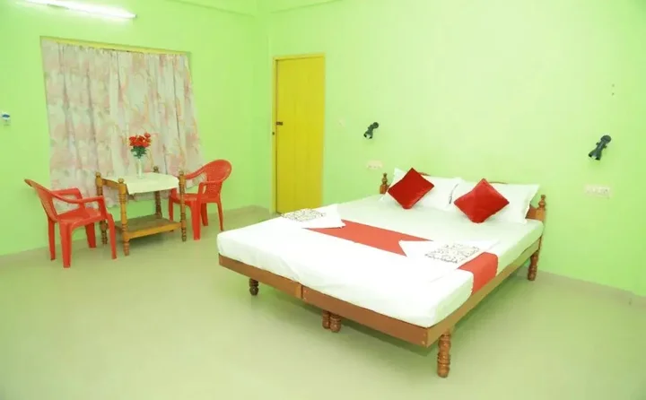 Ковалам: Shirleys Beach Hotel